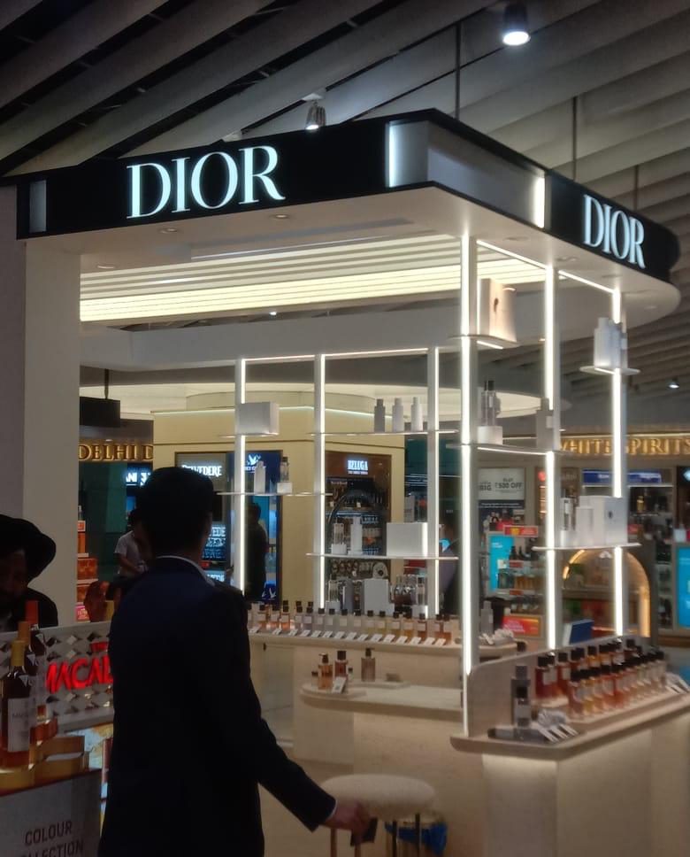 Luxury Boutique Fit-Out — DIOR